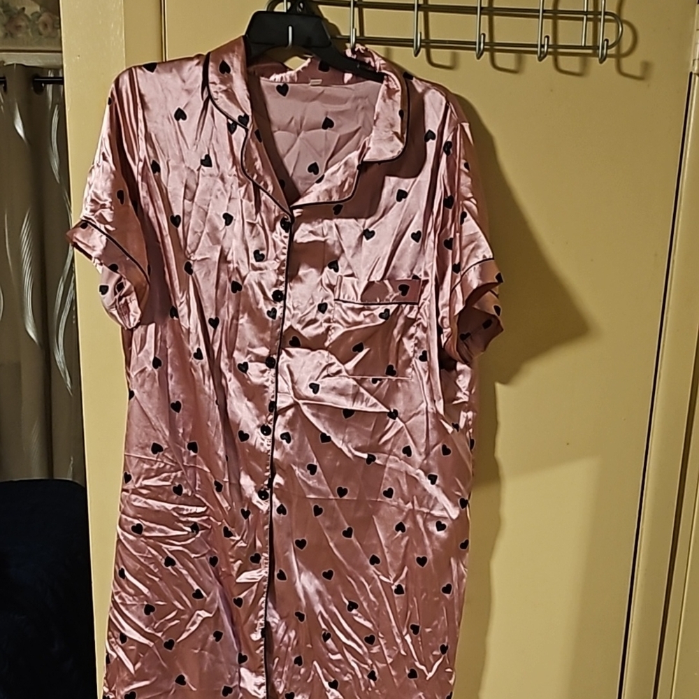 Heart Print Satin Nightshirt